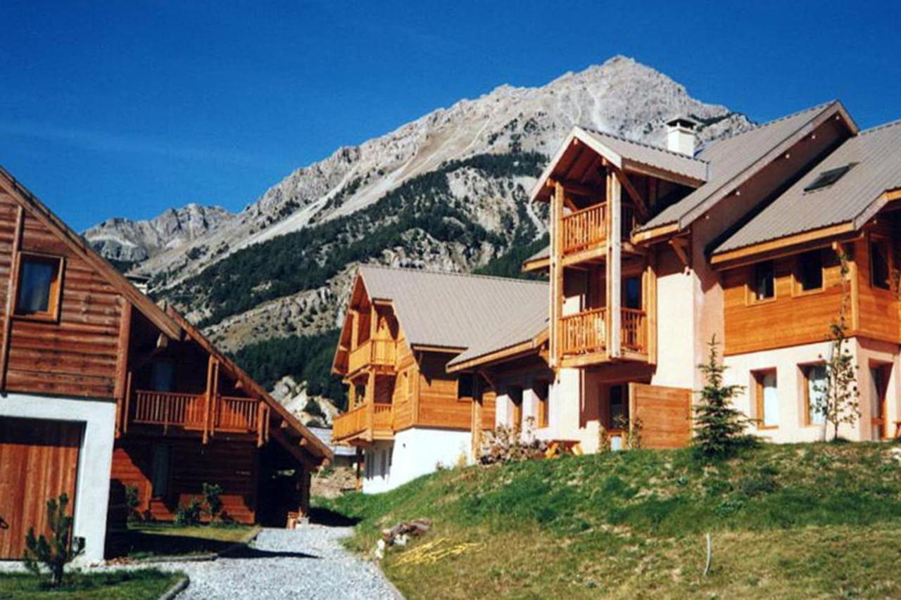Le Barlèt:2/3 pers Hameau des Chazals Nevache Hautes Alpes Buitenkant foto